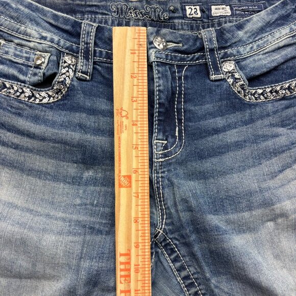 Miss Me Mid-Rise Easy Straight Jeans Embellished Distressed Medium Wash Size 28 - Picture 10 of 13